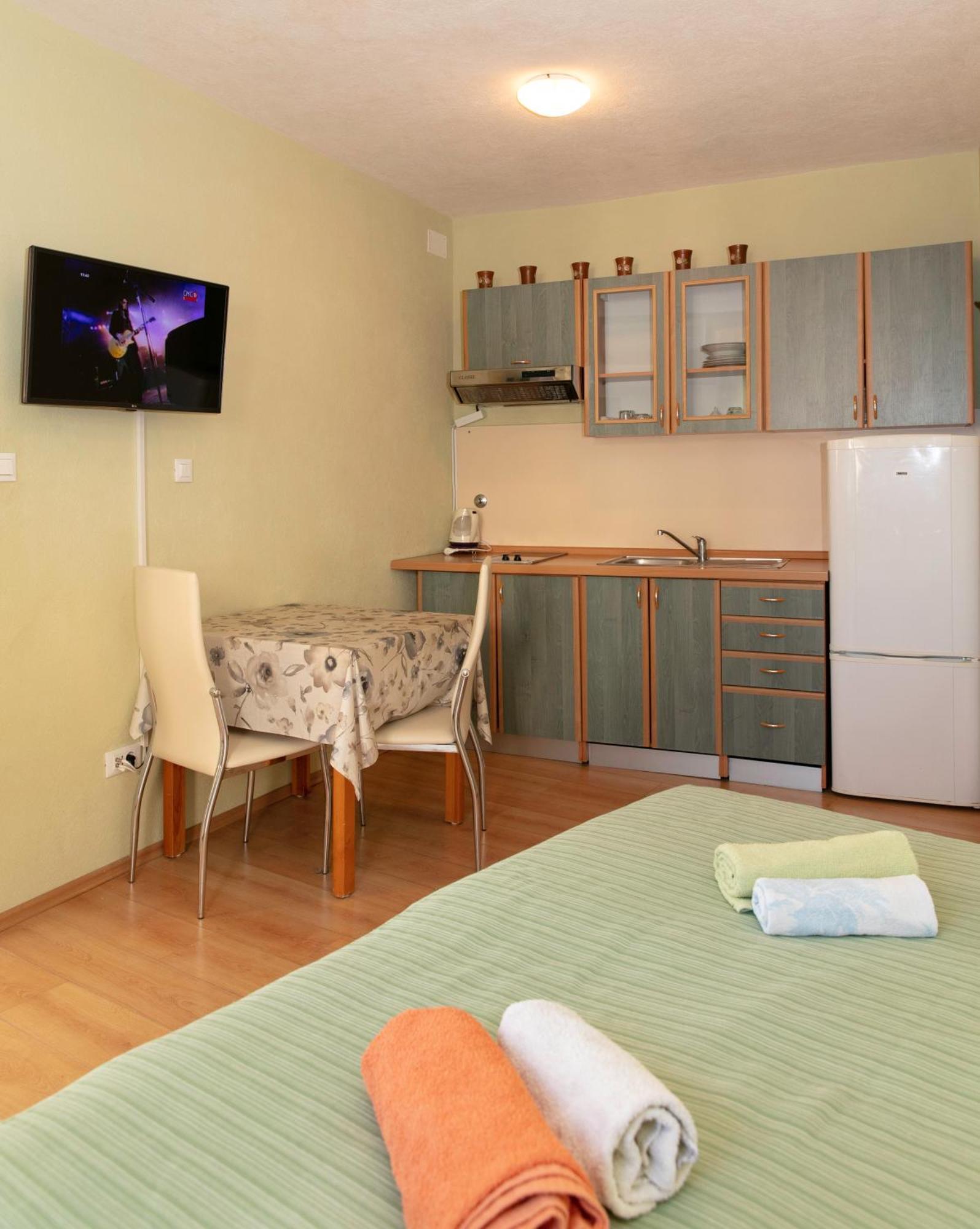 Apartmani Darinka 바스카보다 외부 사진
