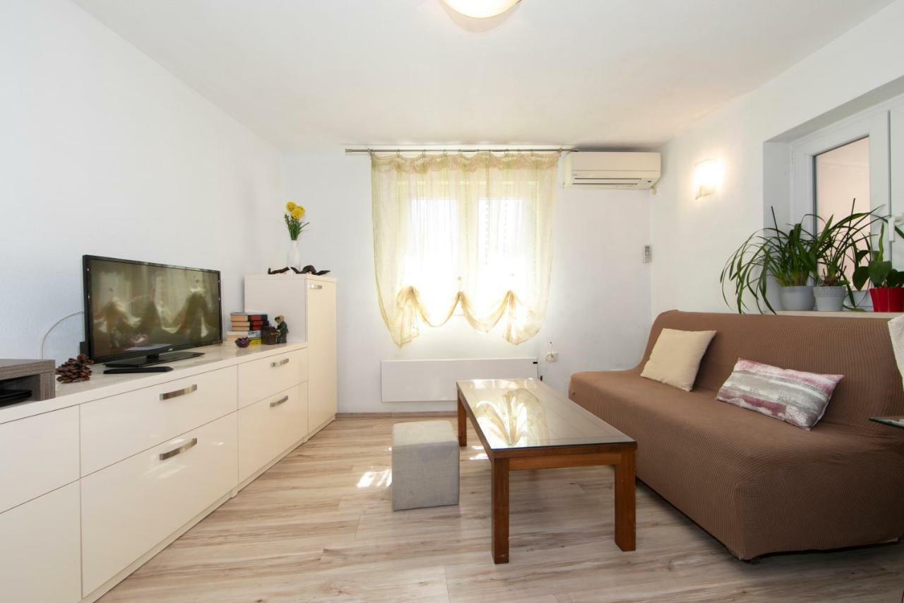 Apartmani Darinka 바스카보다 외부 사진